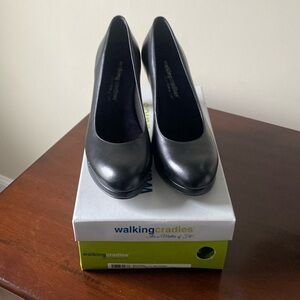 Black leather pumps by walking cradles - size 9